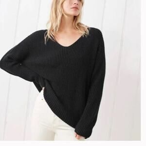 Jenni Kayne Charcoal V-Neck Sweater